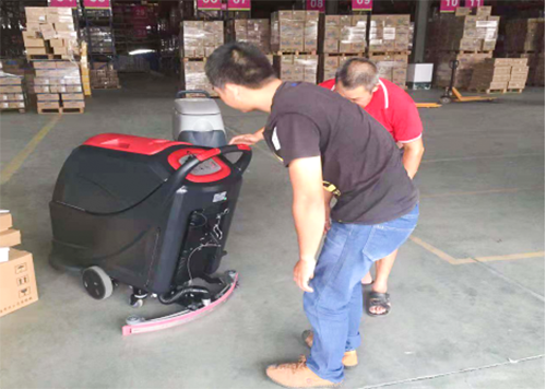 新能源电瓶能有效延长手推式洗地机工作时间吗(爱婴岛案例）469.png