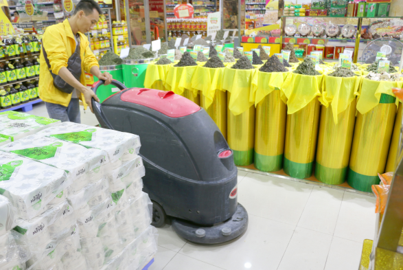 大中型商场地面清洁整体解决办法