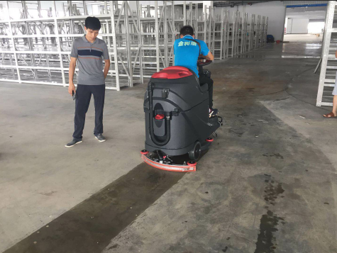 洗地机和扫地机的区别你了解吗？