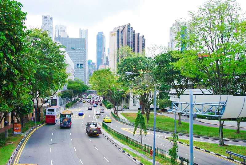 街道清扫，你需要一台驾驶式扫地机